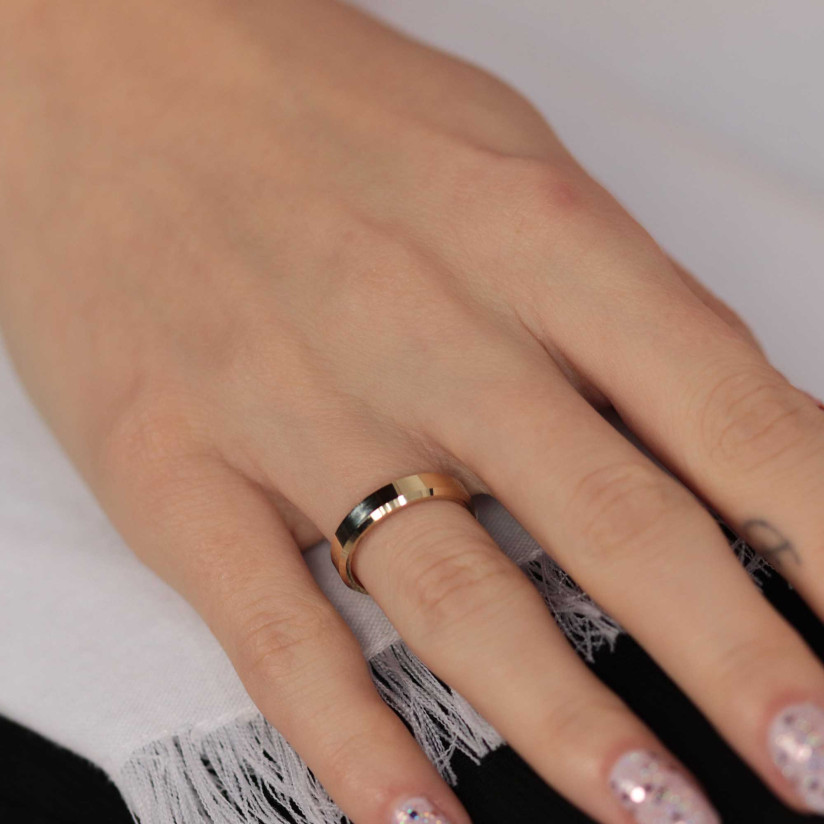 Bluss Wedding Ring 4mm