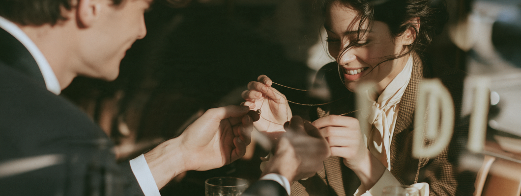 What Gift Should You Get Your Girlfriend? Meaningful Gift Ideas