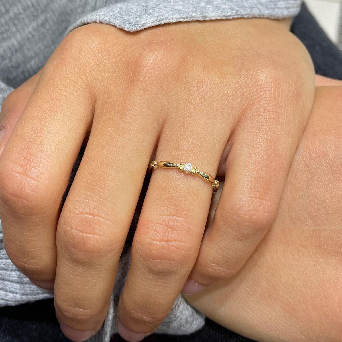 İnce Taşlı Yüzük