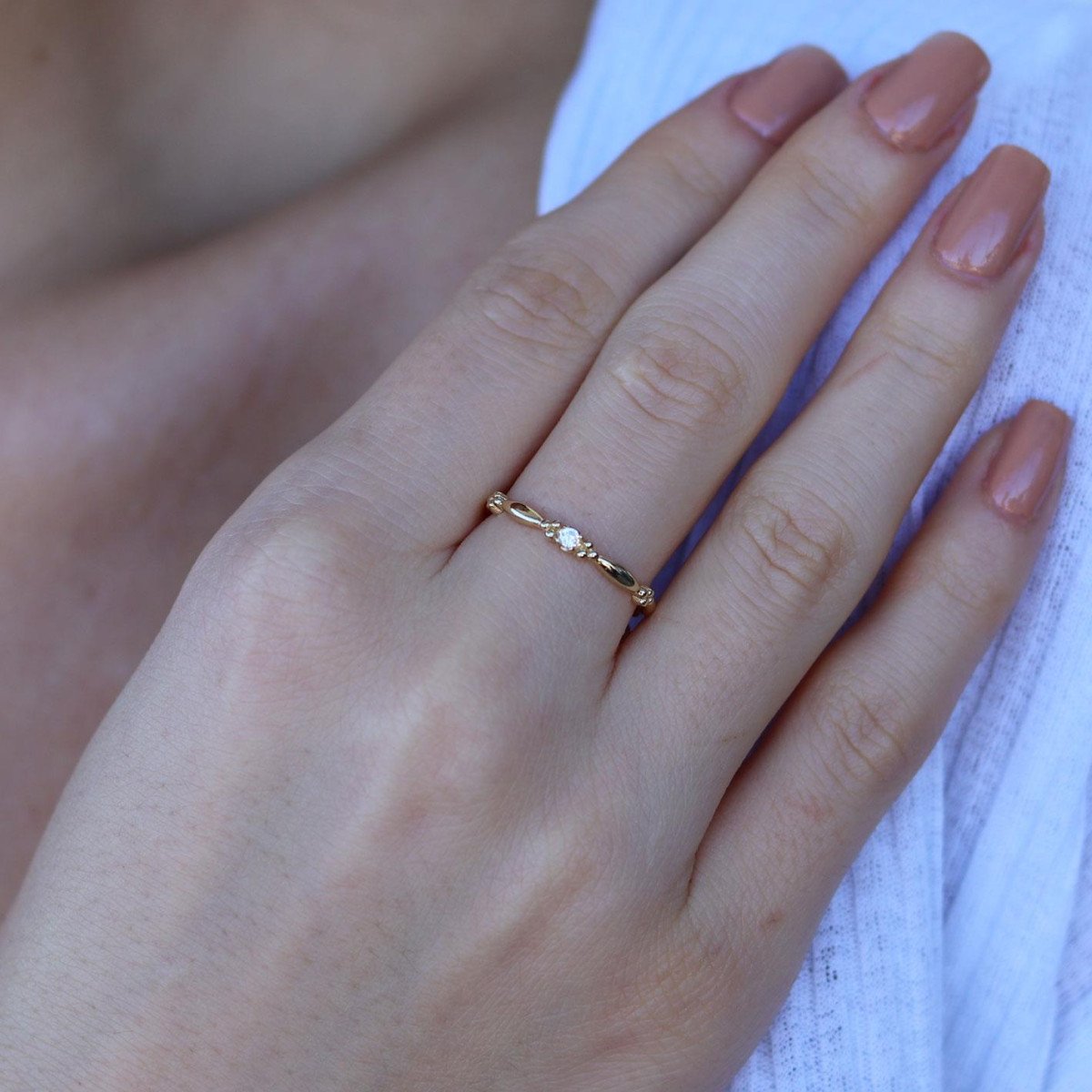 İnce Taşlı Yüzük