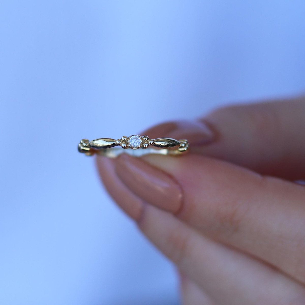 İnce Taşlı Yüzük