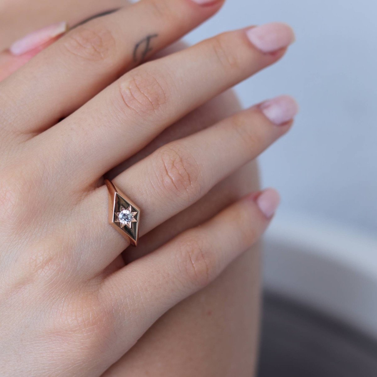 Taşlı Şovalye Yüzük