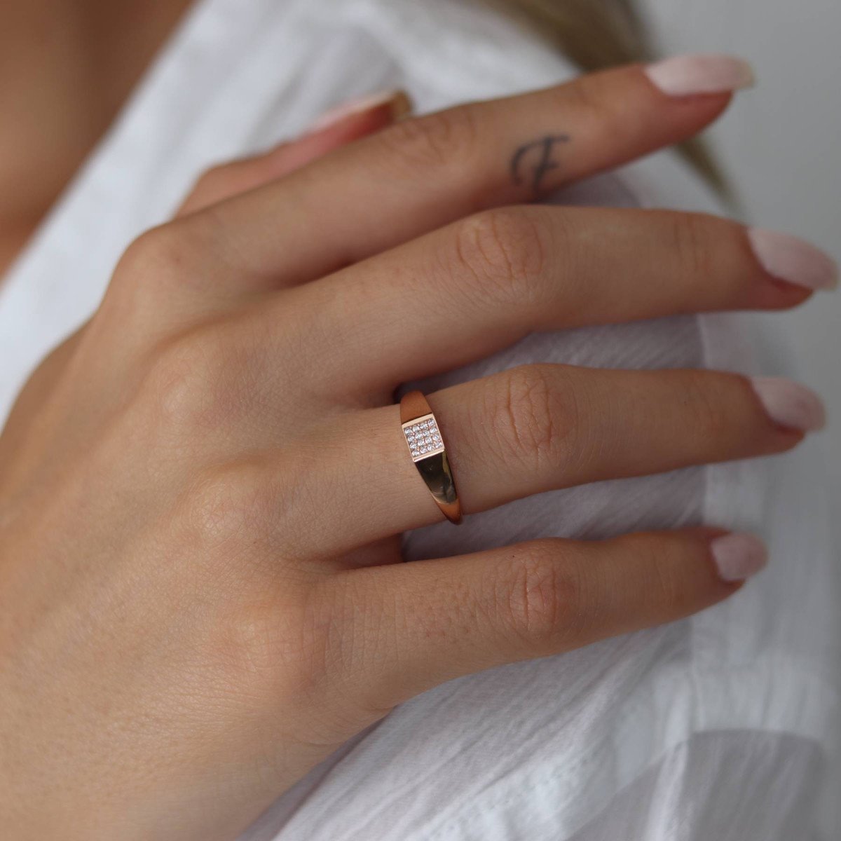 Taşlı Şovalye Yüzük