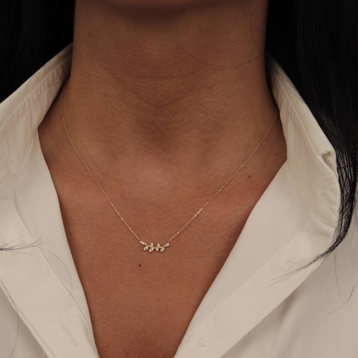 Taşlı Zeytin Dalı Kolye