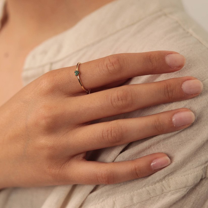 Mini Green Heart Ring