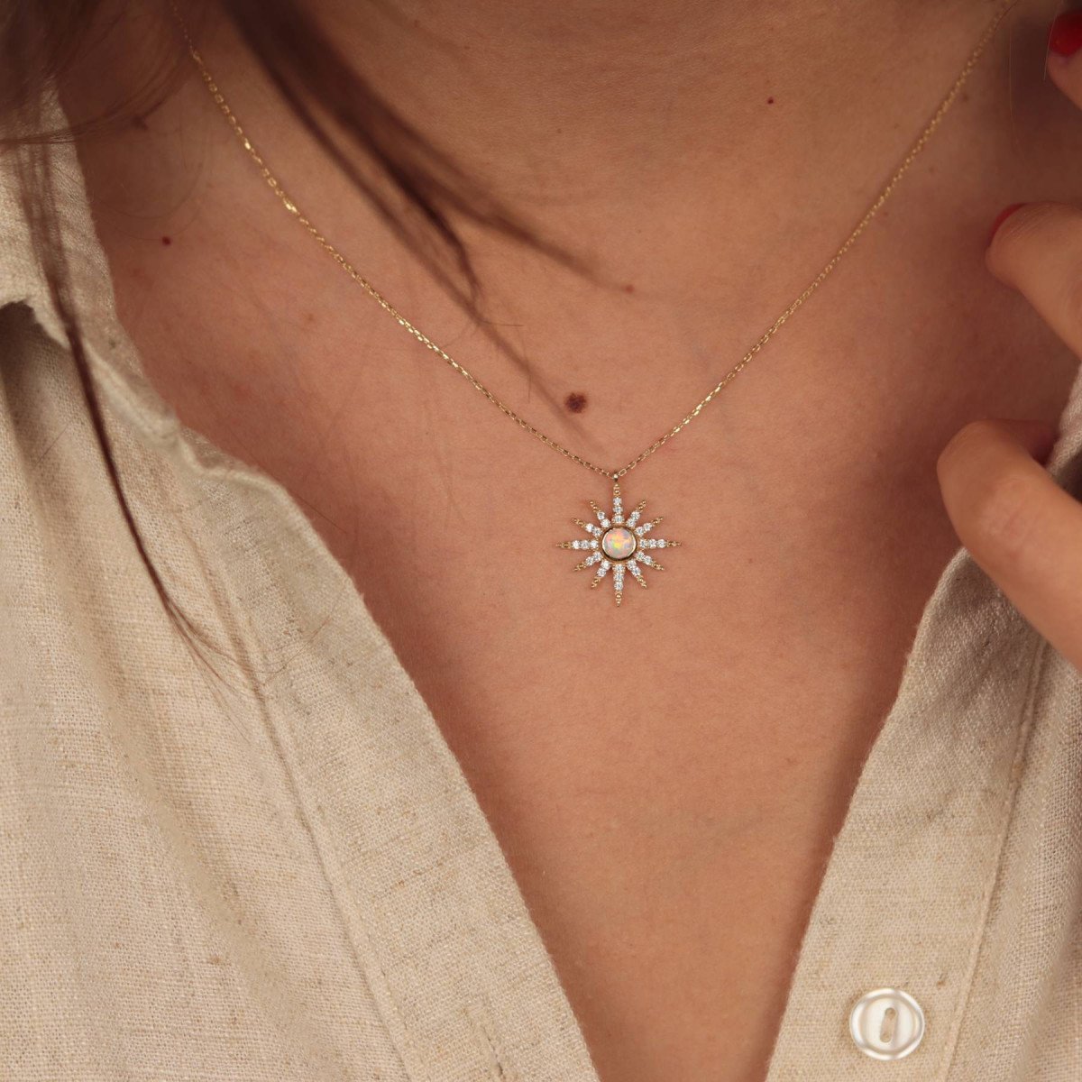 Opal Kuzey Yıldızı Kolye