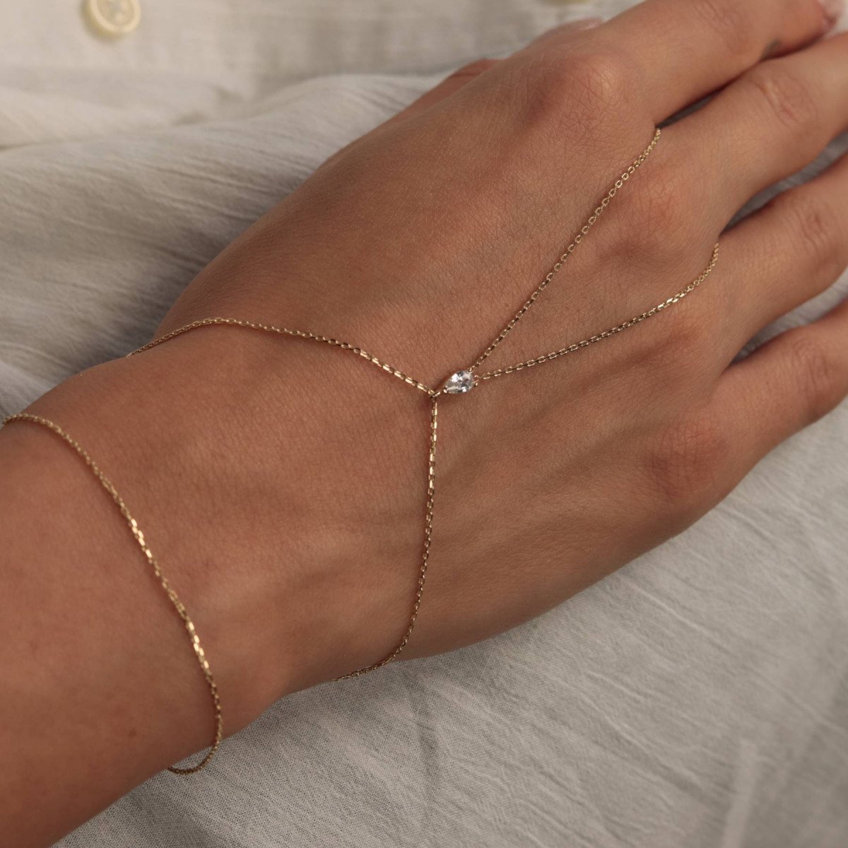 Damla Taş Şahmeran