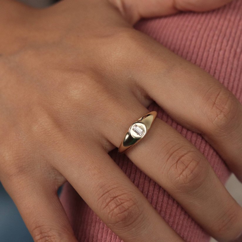 Baguette Knight Ring
