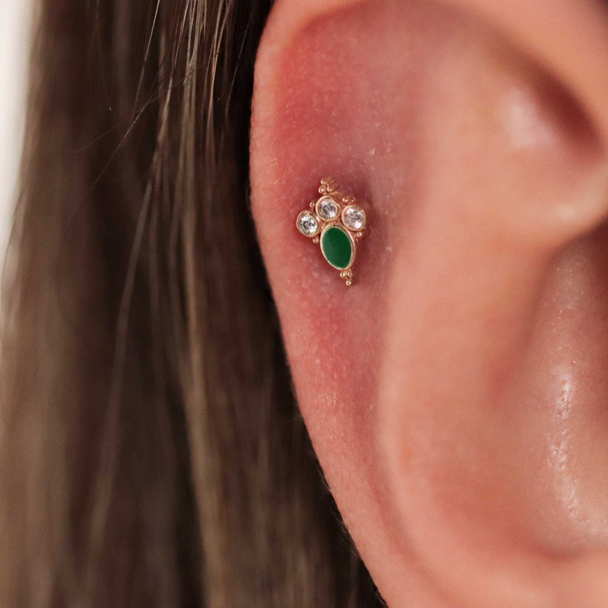 Yeşil Taşlı Piercing