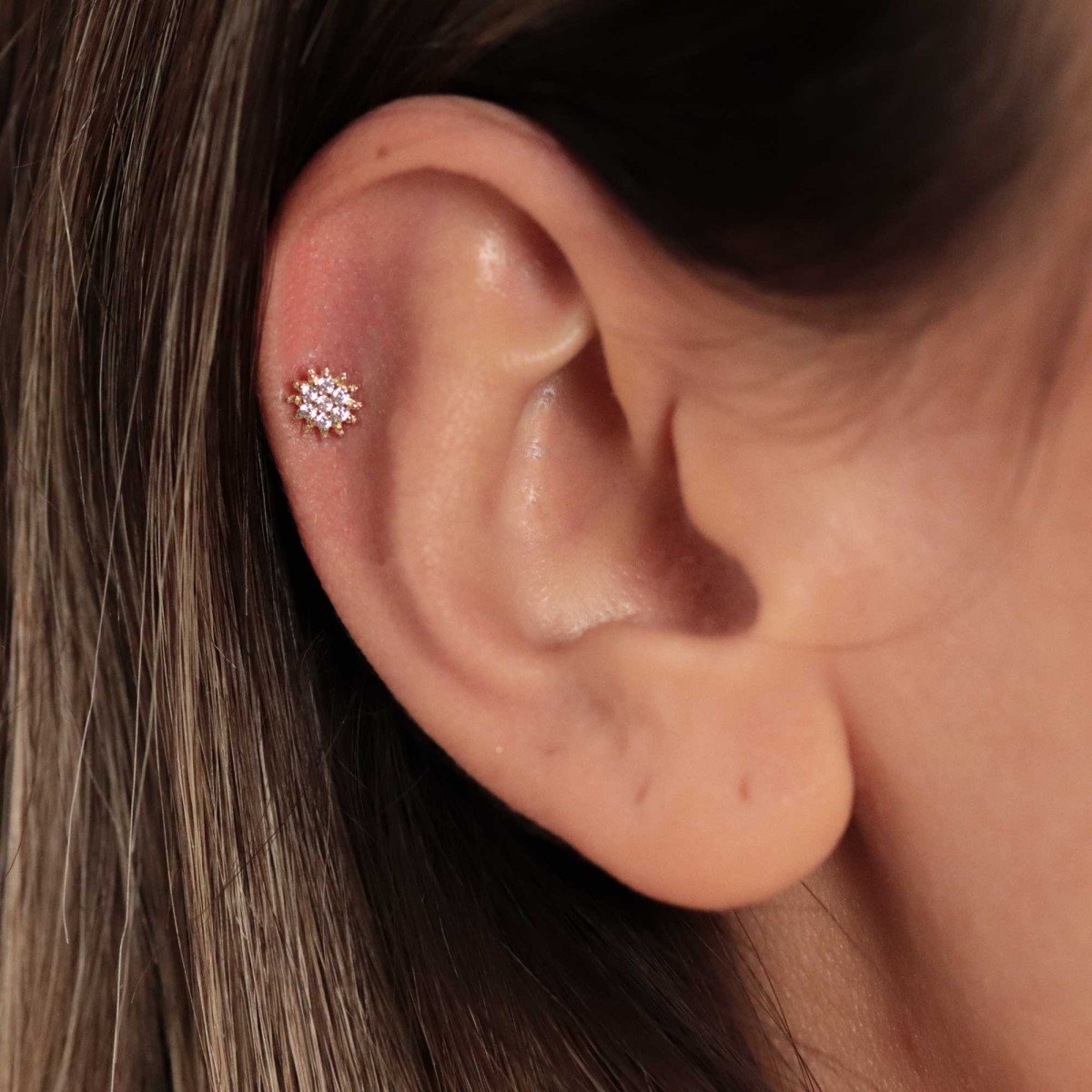 Taşlı Güneş Piercing