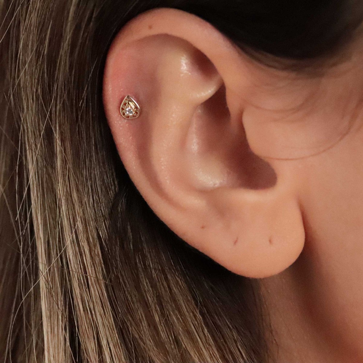 Taşlı Damla Piercing