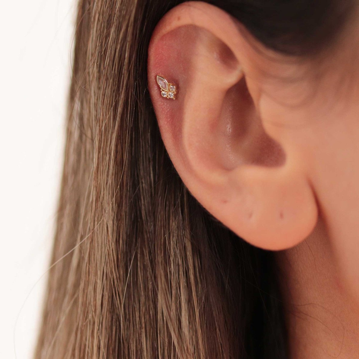 Dört Taş Piercing