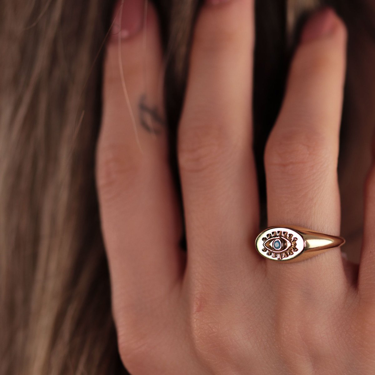 Kirpik Şovalye Yüzük