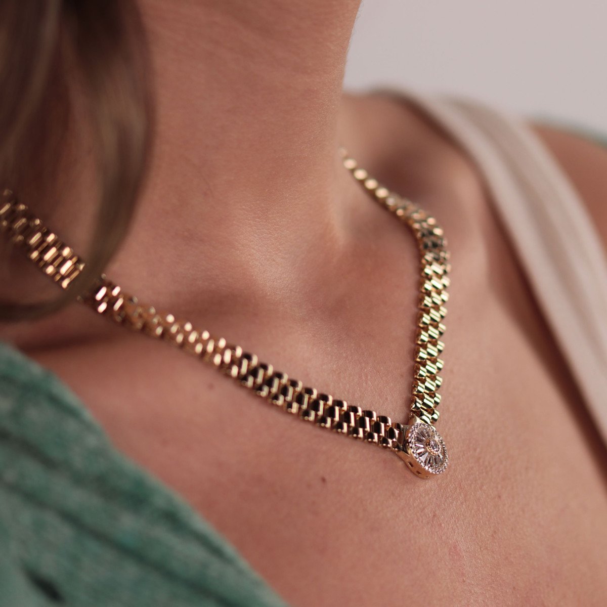 Taşlı Kordon Kolye