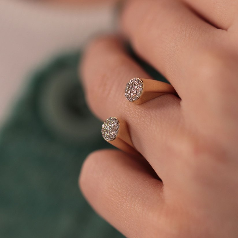 Gemstone Couple Ring