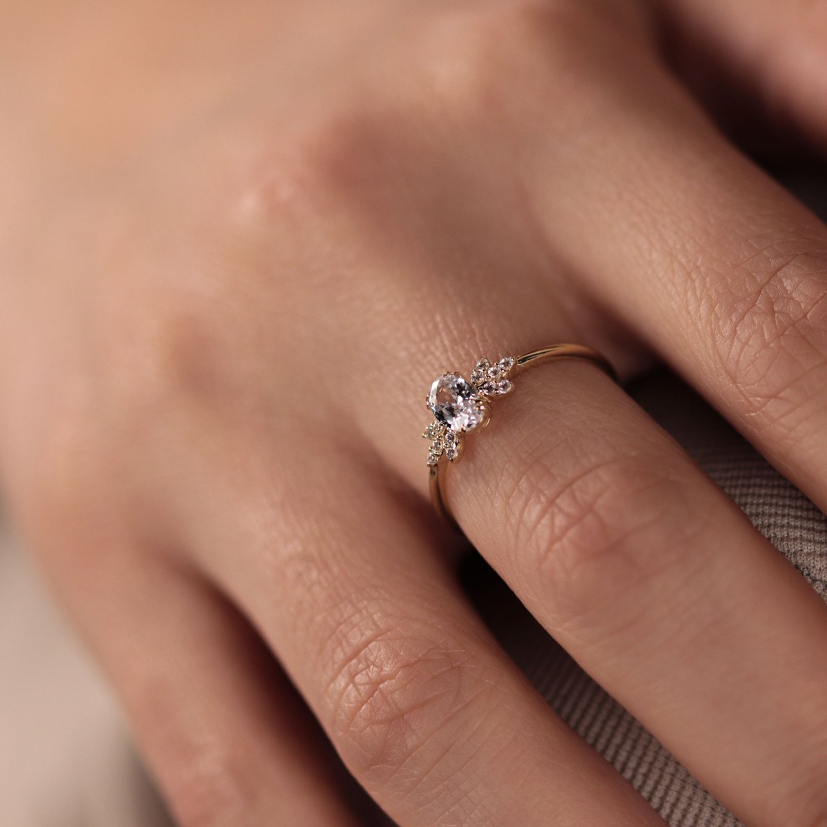 Taşlı Minimal Yüzük