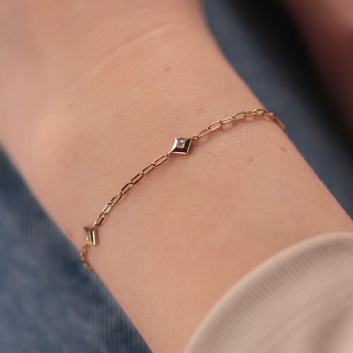 Taşlı Dörtgen Bileklik