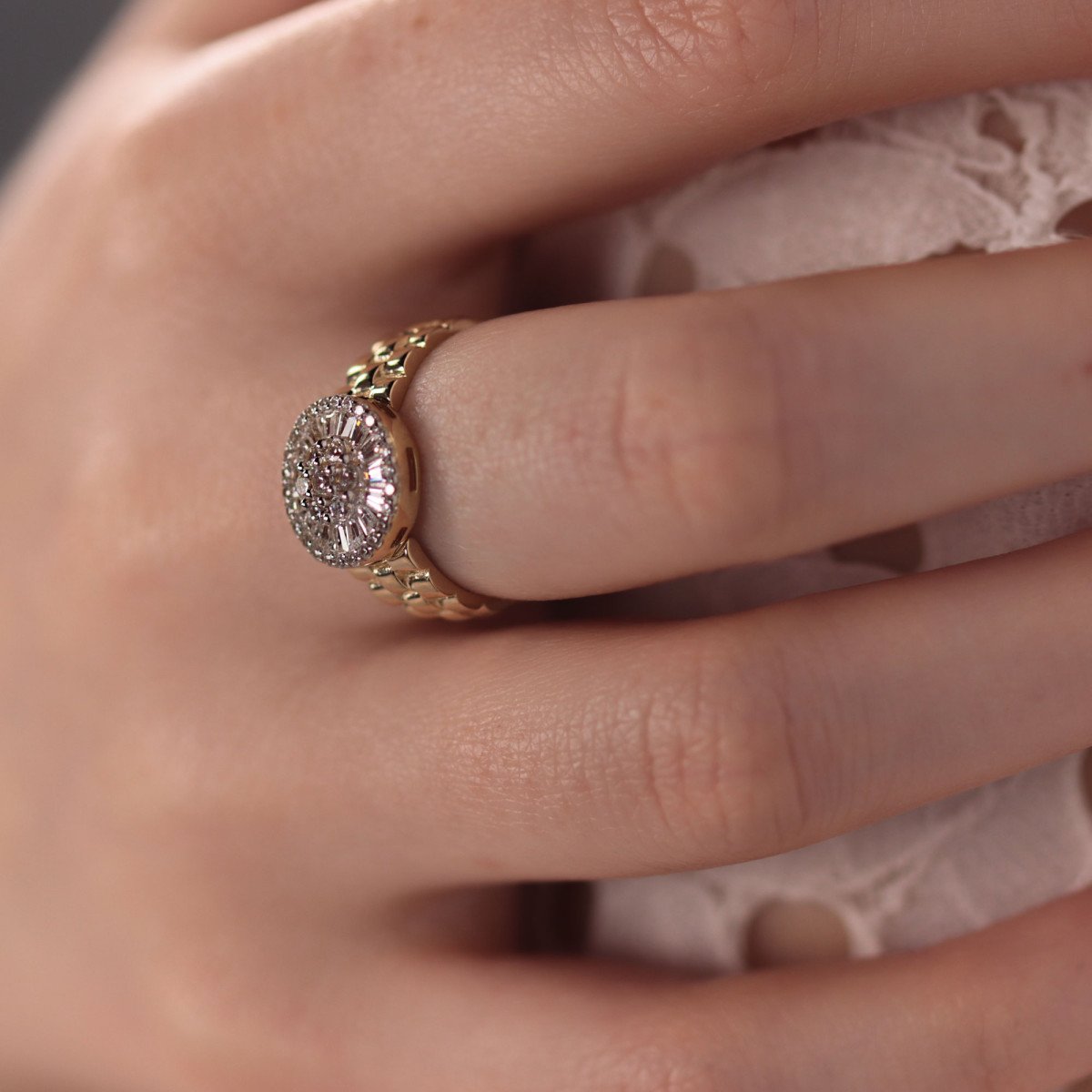 Taşlı Kordon Yüzük