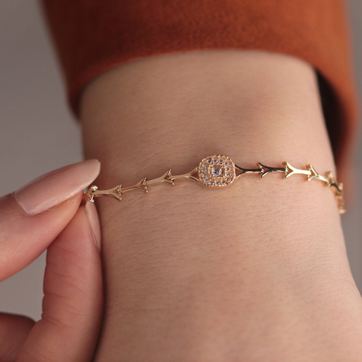 Taşlı Branch Bileklik