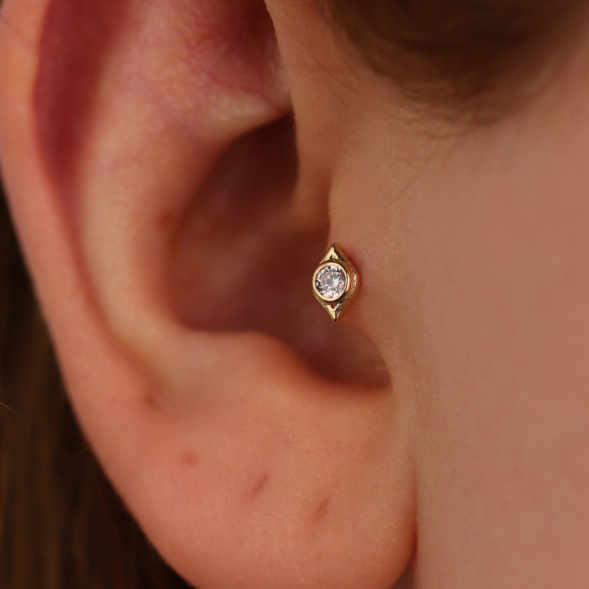 Göz Piercing