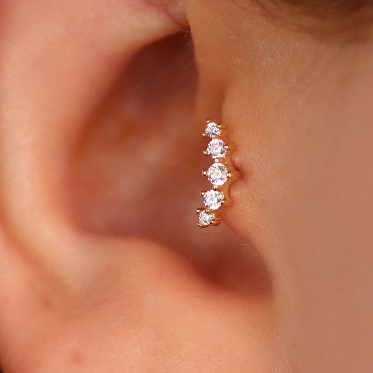 Sıra Taşlı Piercing