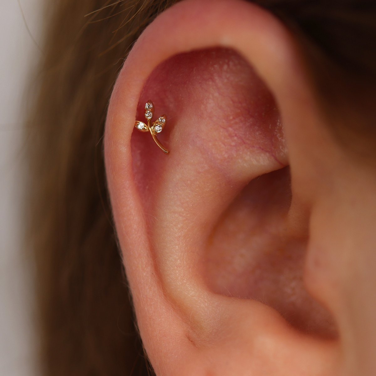Taşlı Yaprak Piercing