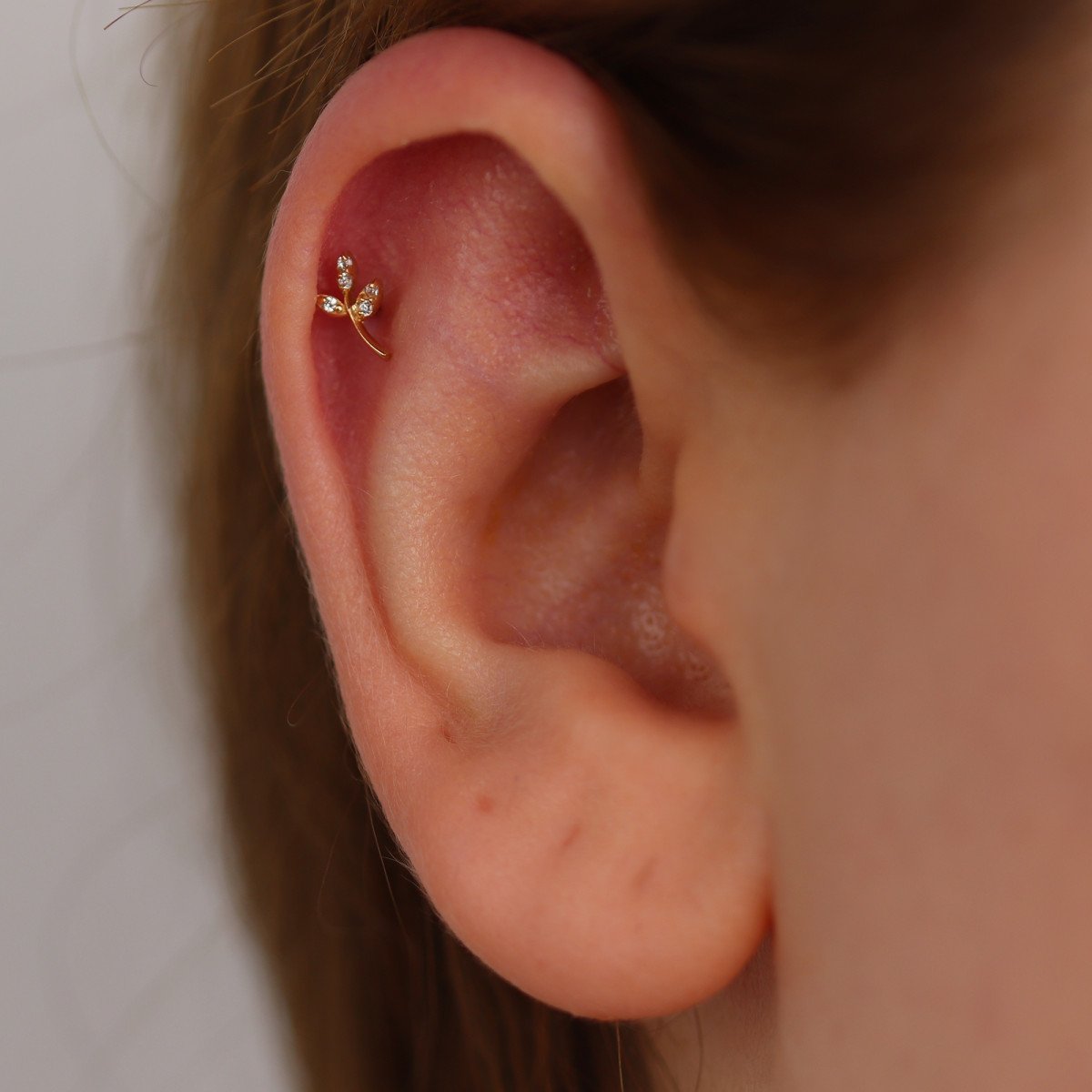 Taşlı Yaprak Piercing