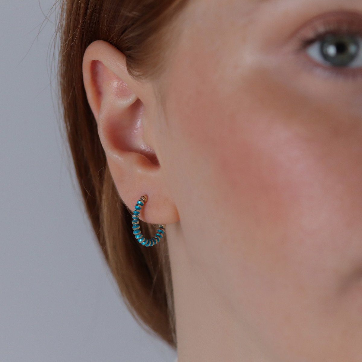 Kataforez Renkli M Küpe