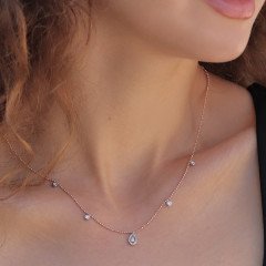 Top Top Damla Pırlanta Kolye