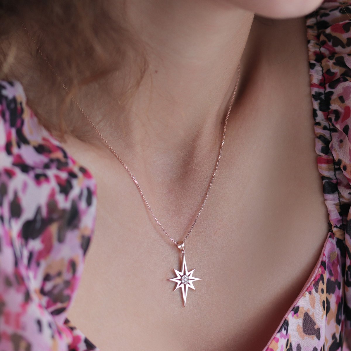 Kuzey Yıldızı Pırlanta Kolye