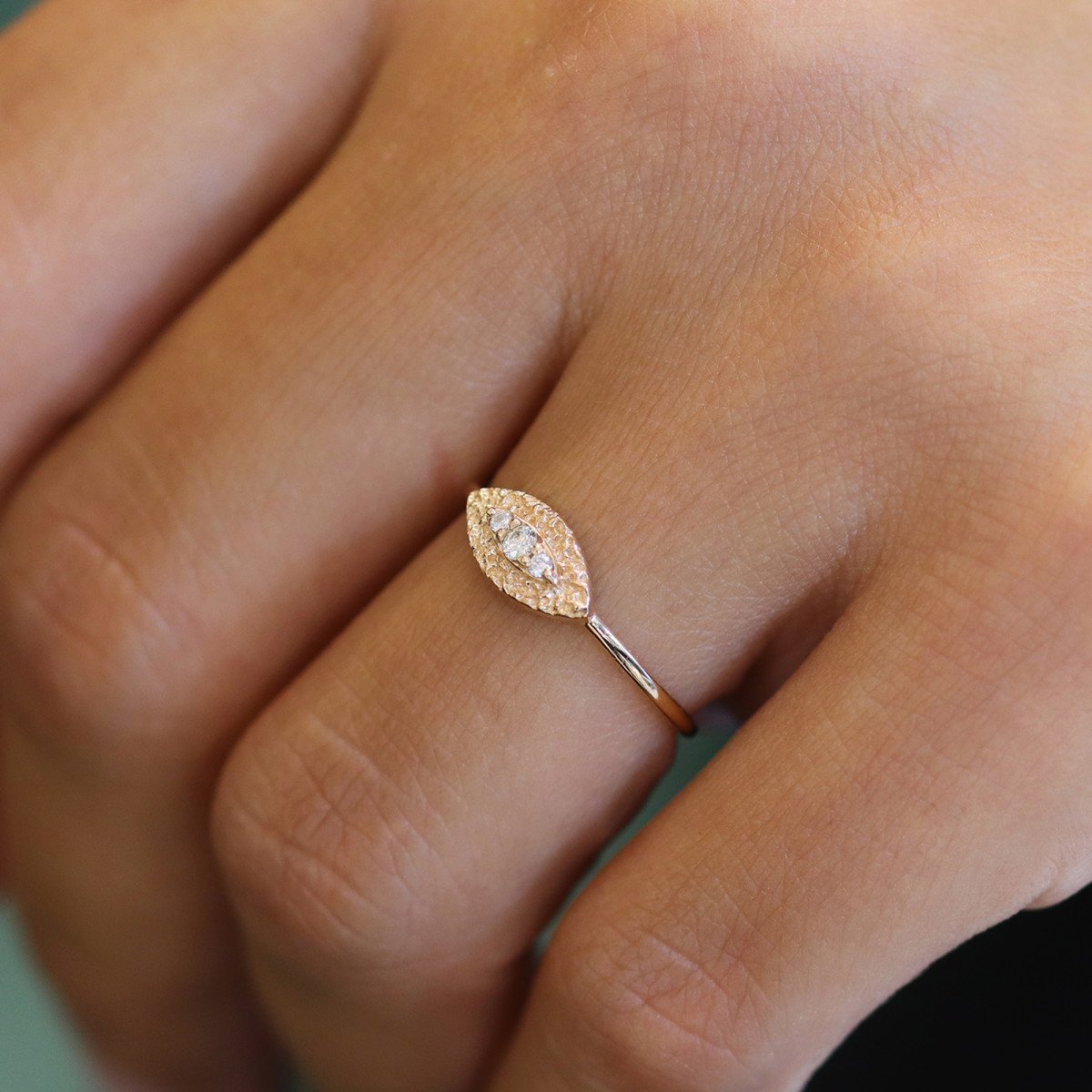 Göz Pırlanta Yüzük