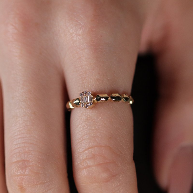 Baget Taşlı Prizma Yüzük