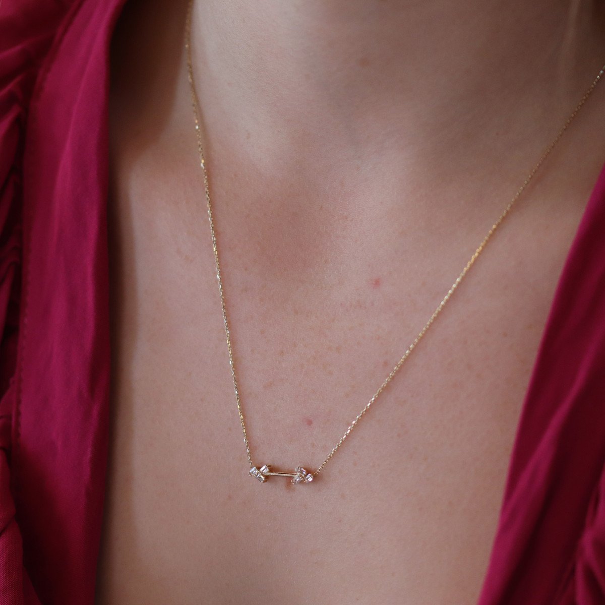 Baget Taşlı Çubuk Kolye