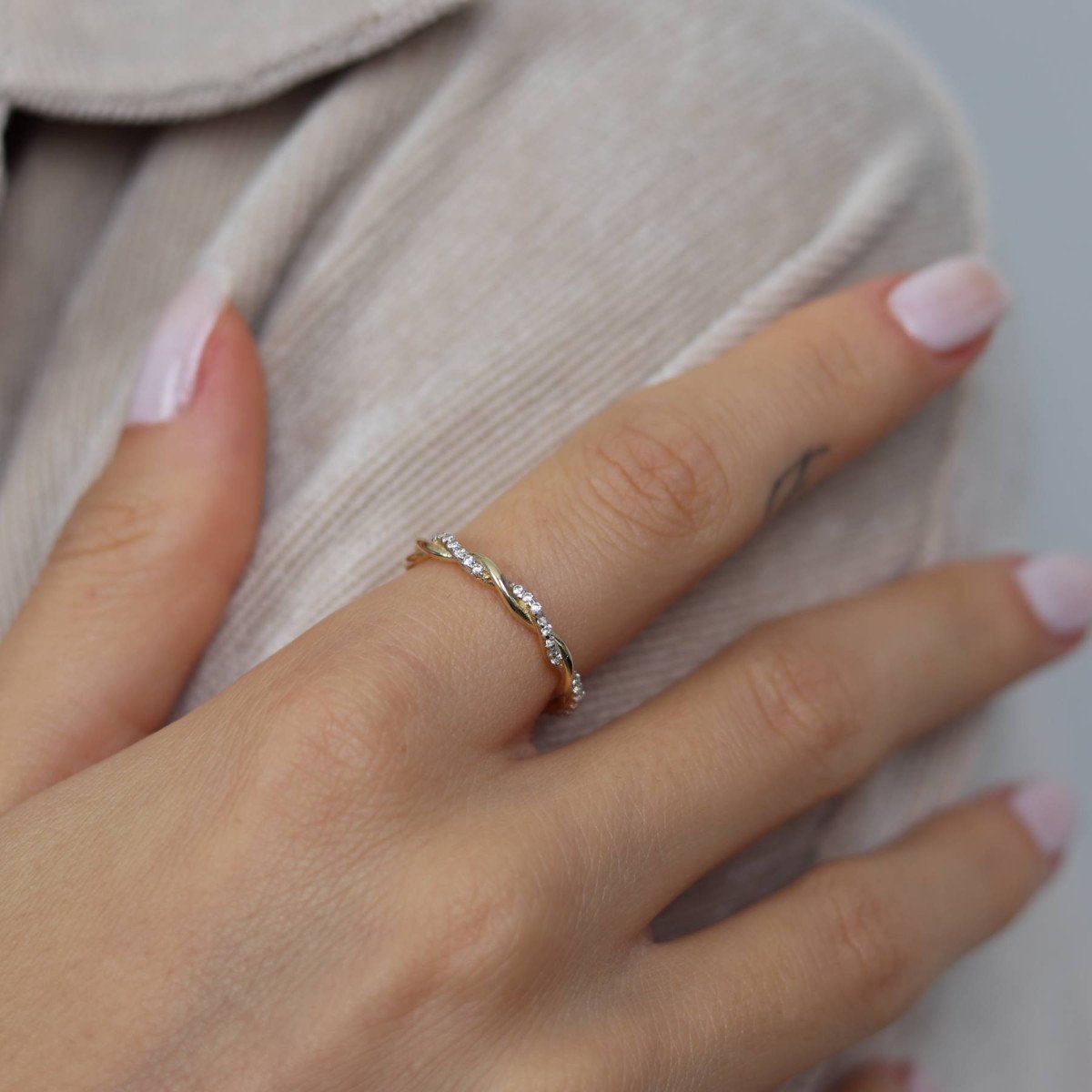 Taşlı Burgu Yüzük