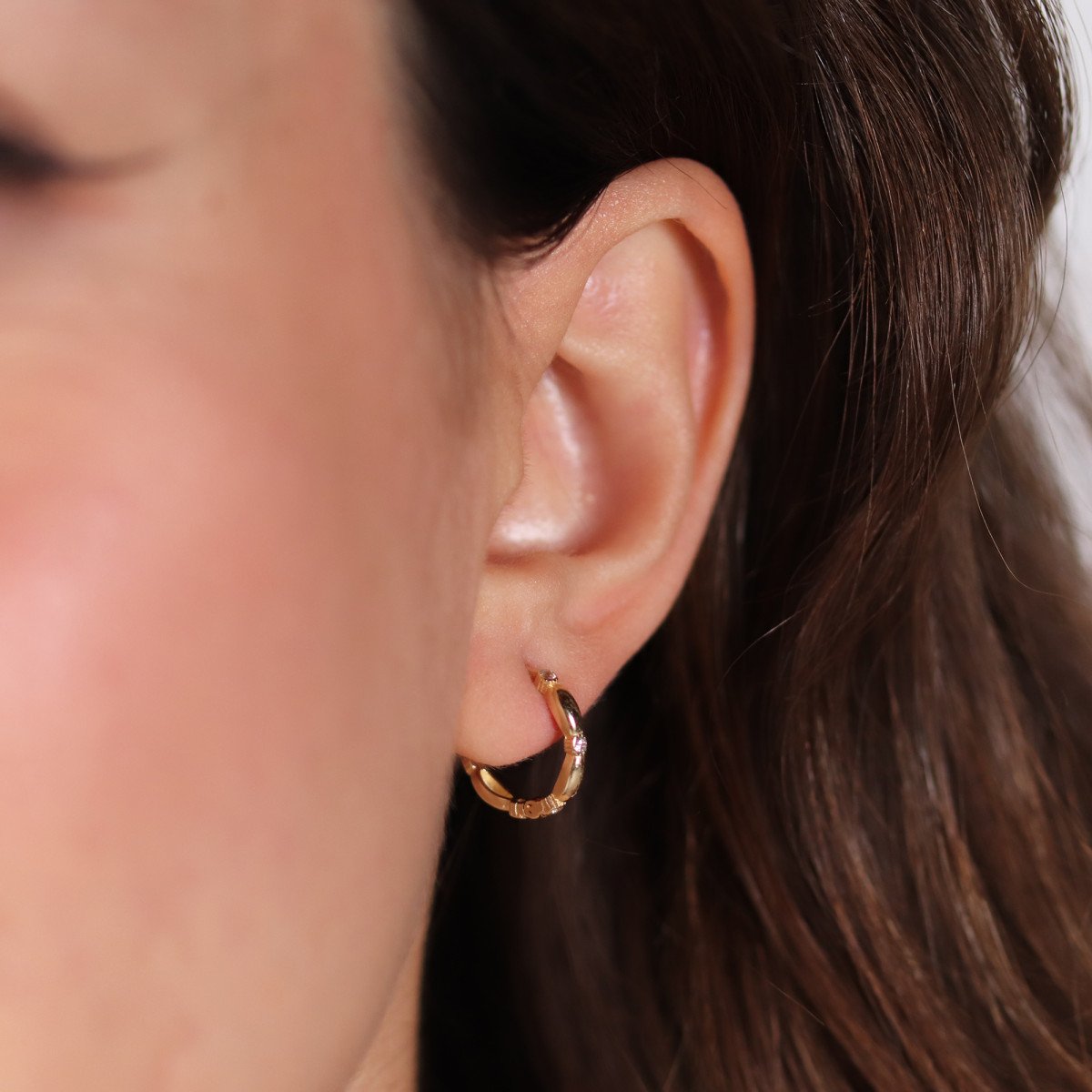 Mini Taşlı Halka Küpe