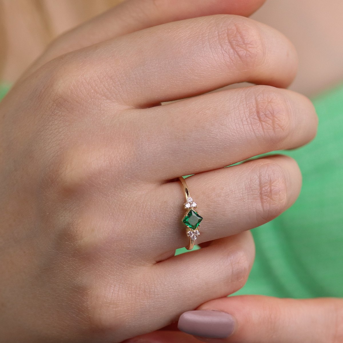 Renkli Taşlı Yüzük