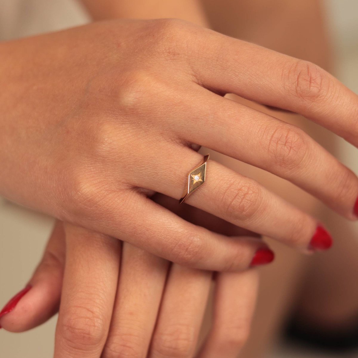 Taşlı Şovalye Yüzük