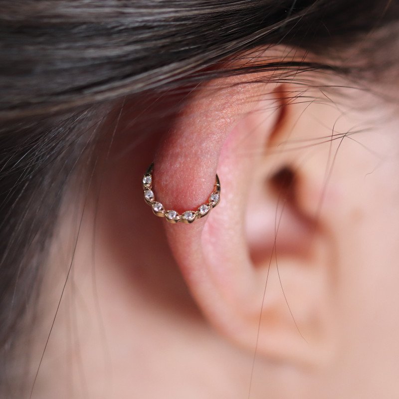 Sıralı Taşlı Halka Piercing