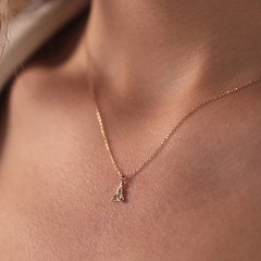 Annelik Düğümü Kolye