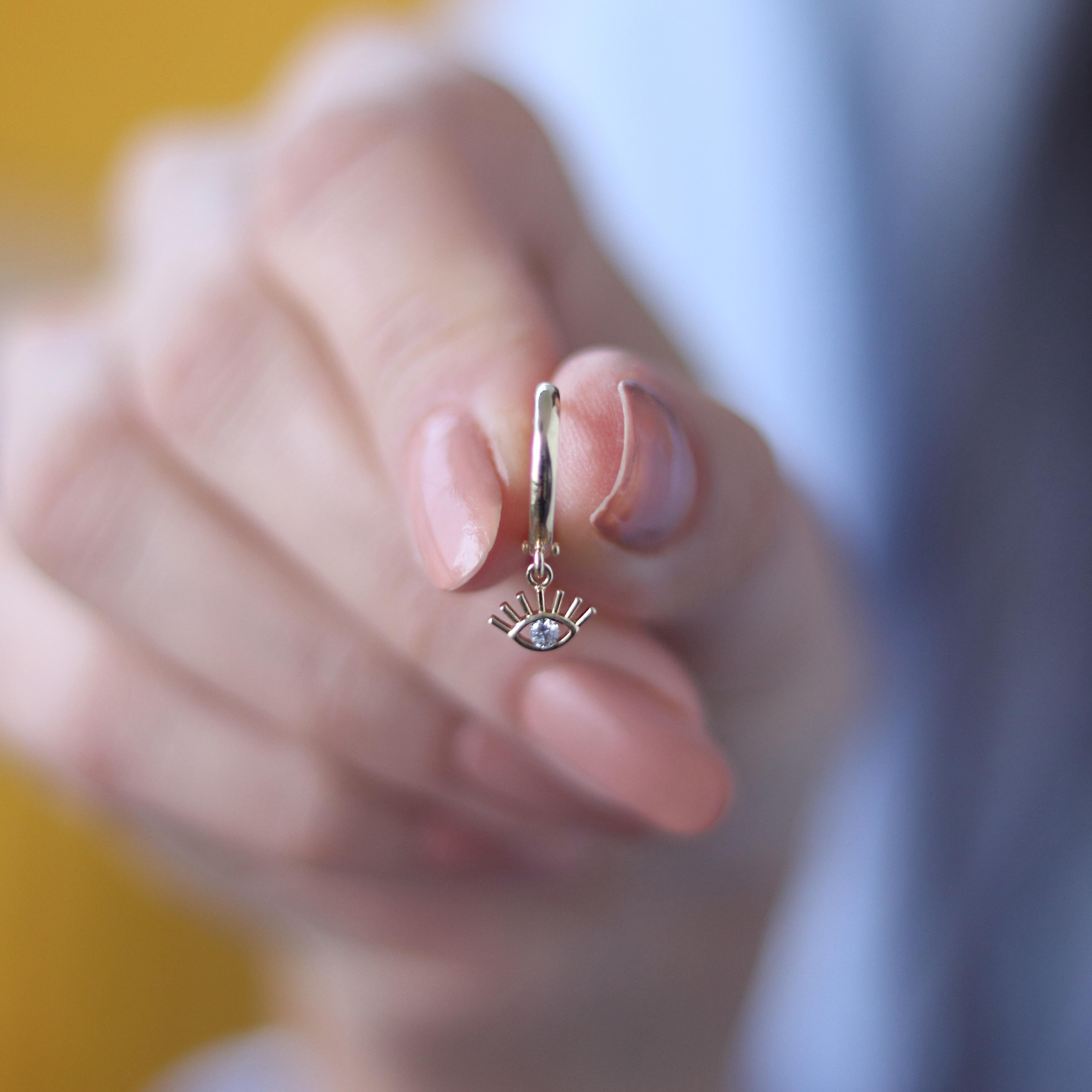 Kirpik Earrings
