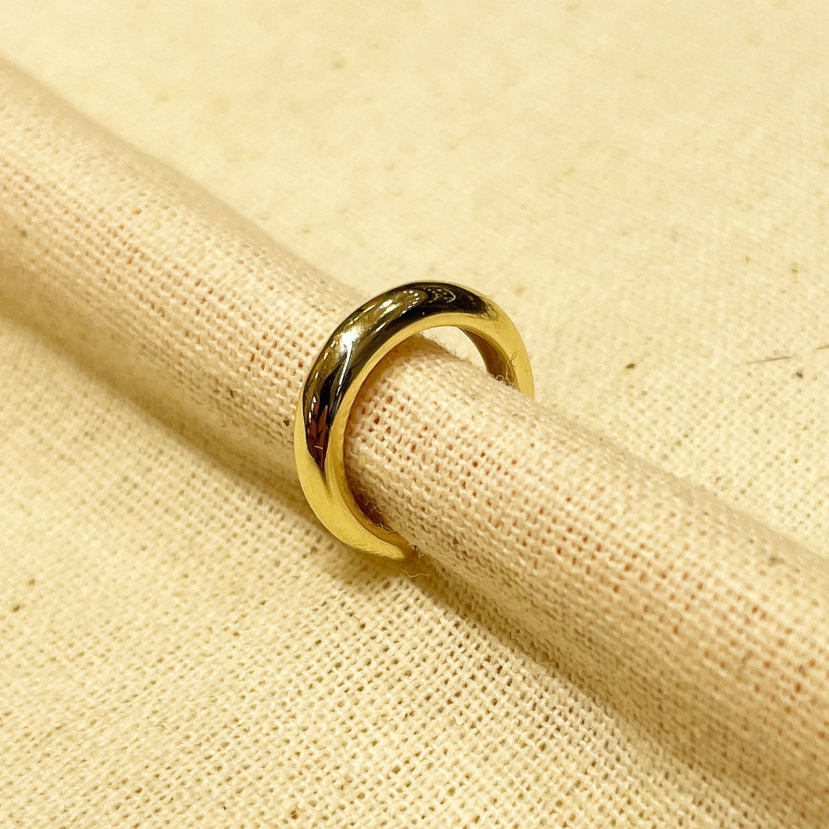 Sade Cuff Küpe