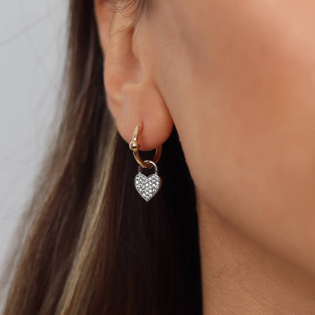 Kalp Sallantılı Küpe 