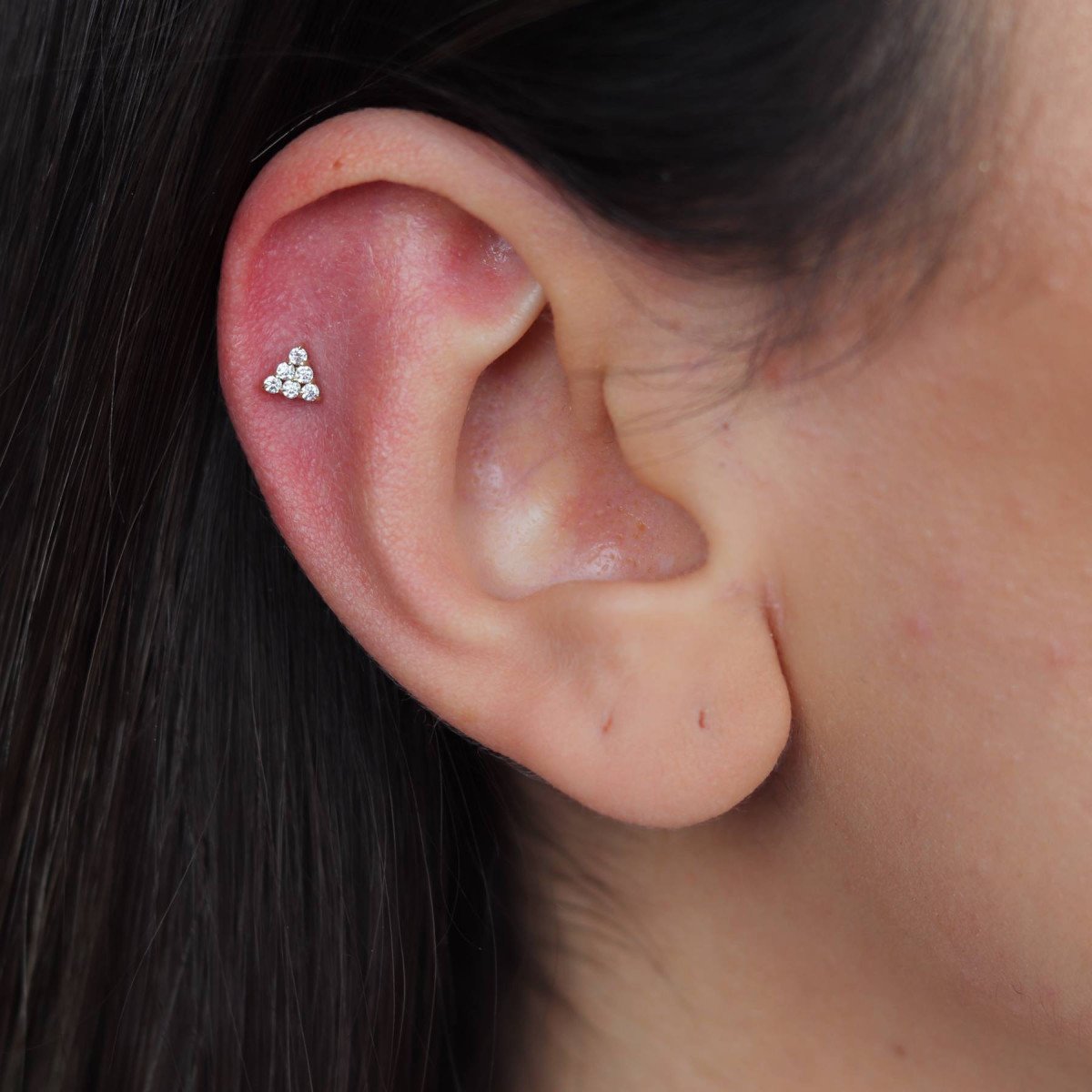 Taşlı Üçgen Piercing