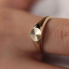 Desenli Şovalye Yüzük