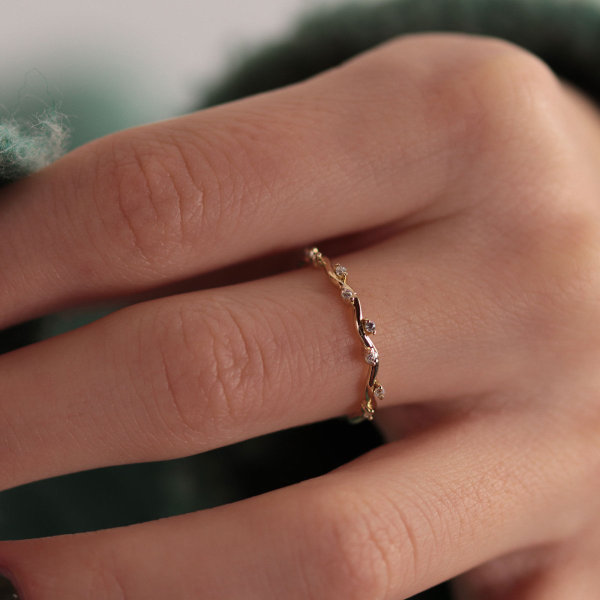 İnce Sarmaşık Yüzük