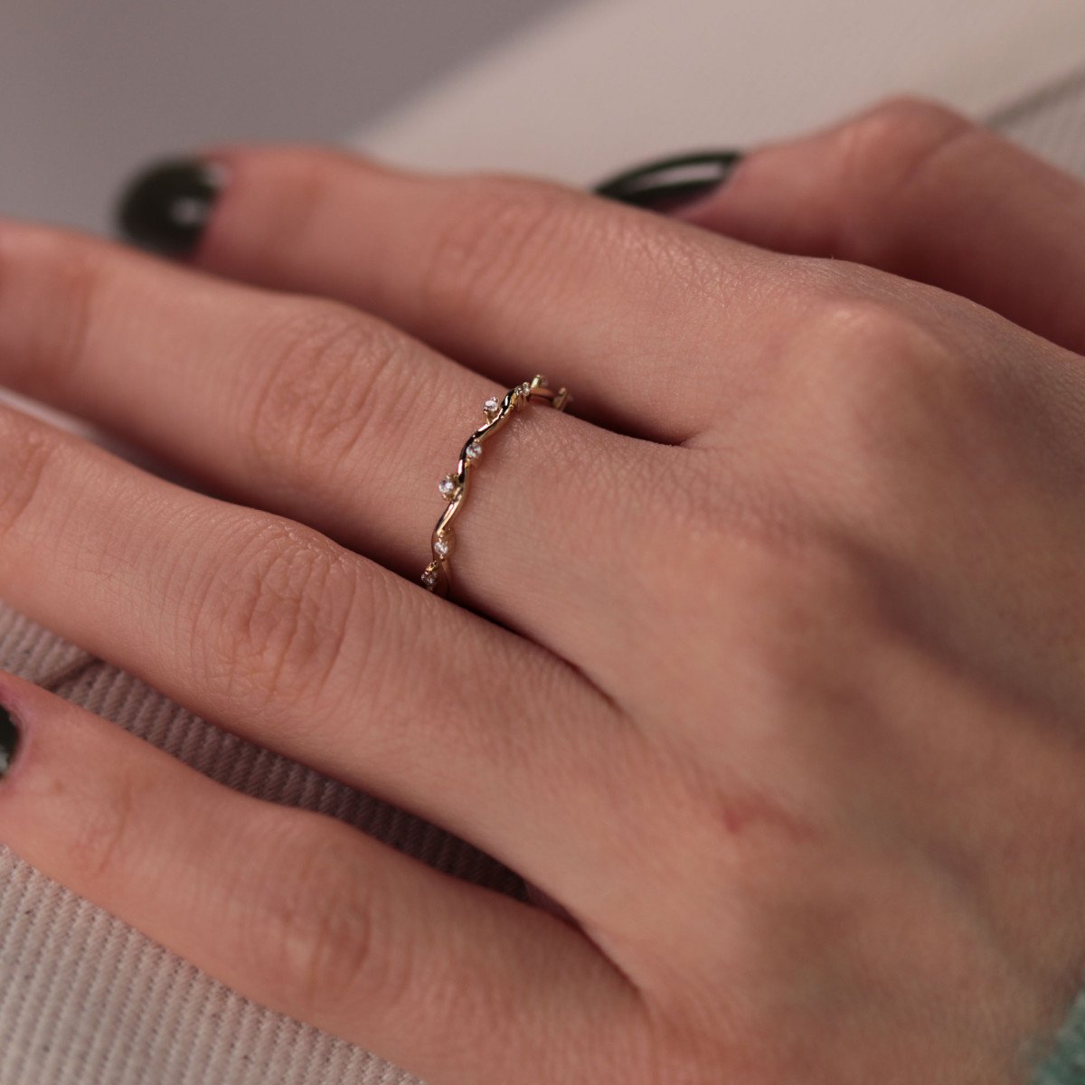 İnce Sarmaşık Yüzük