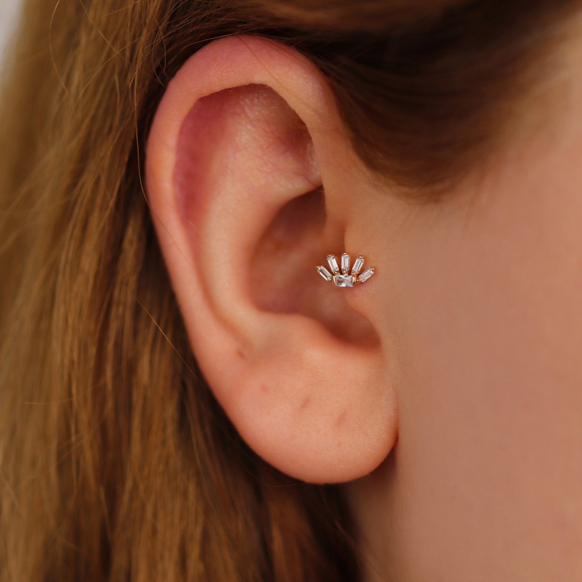 Taşlı Taç Piercing