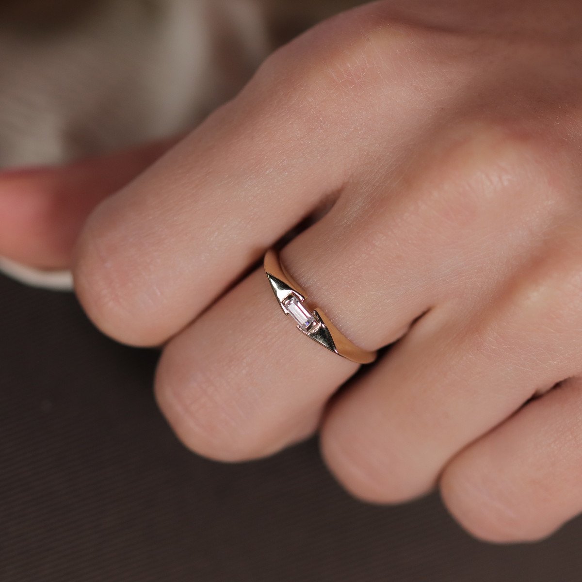 Baget Taşlı Yüzük