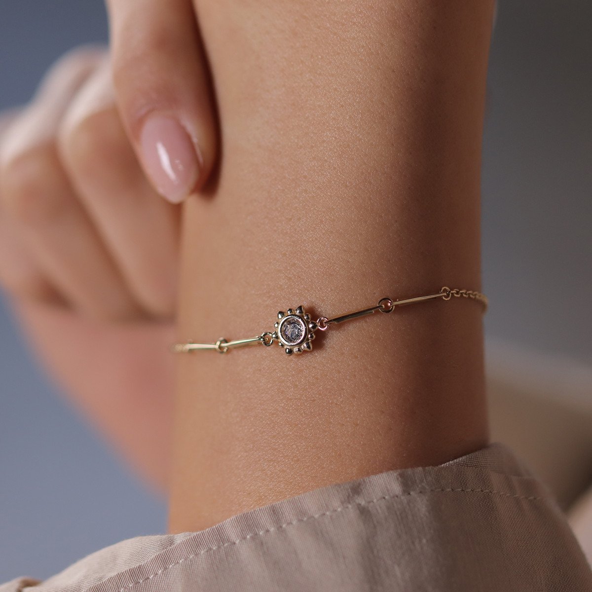 Taşlı Çiçek Bileklik