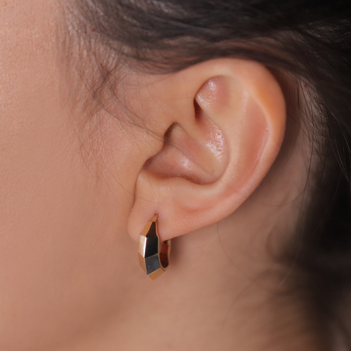 Simetrik Halka Küpe